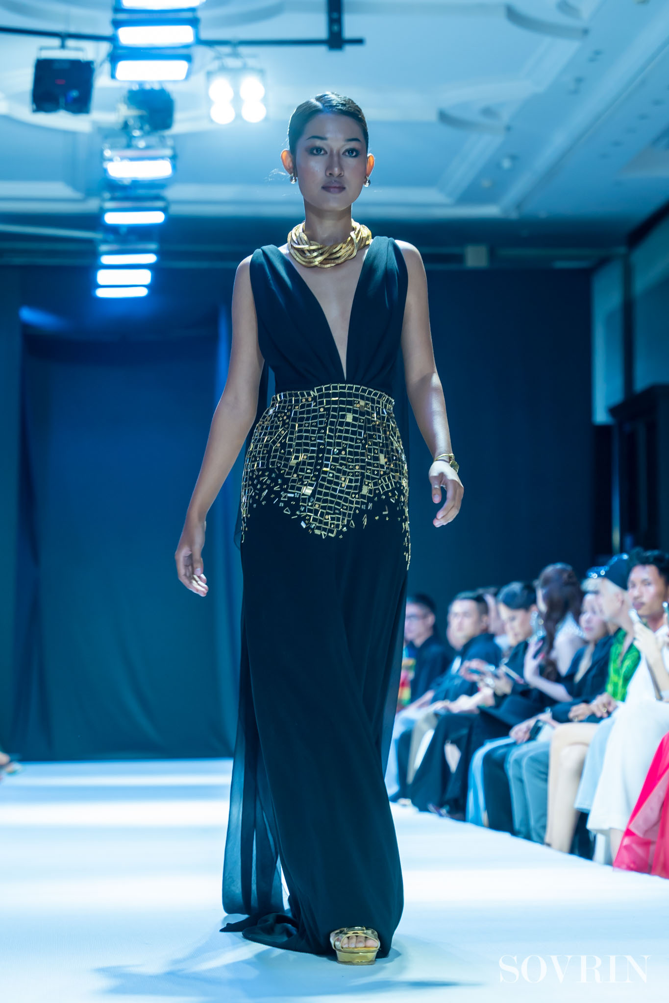 Collection By ALFREDO VAEZ
