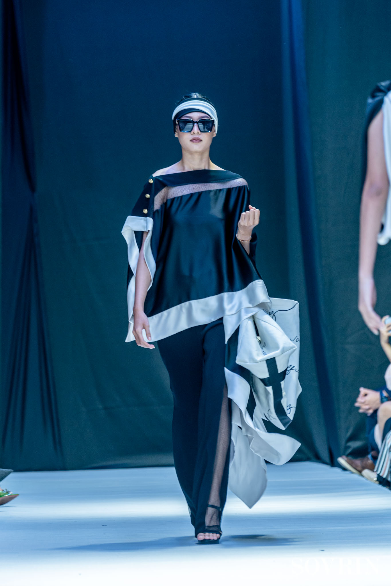 Collection By ALFREDO VAEZ