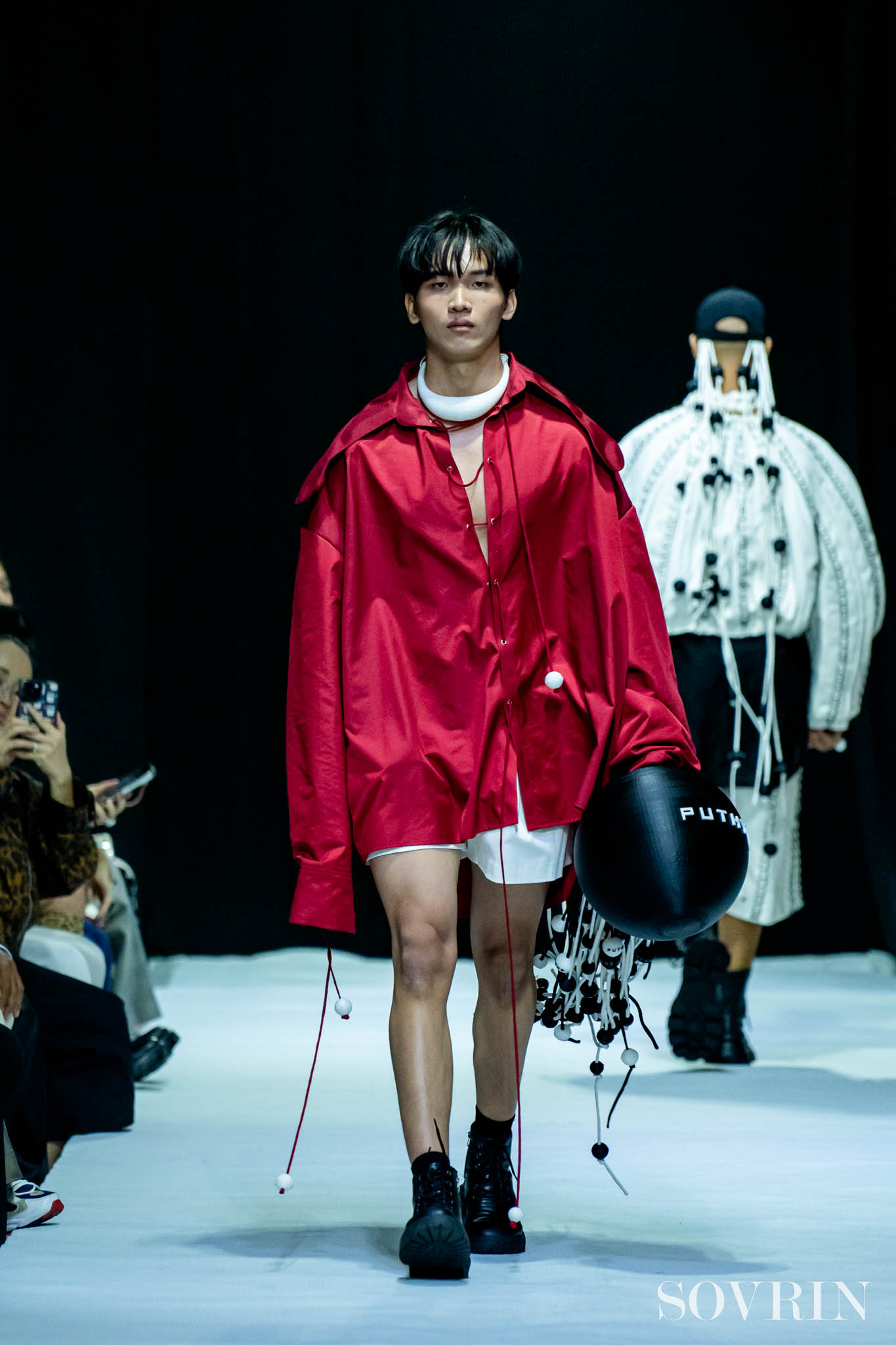 Designer : Puthy Vong