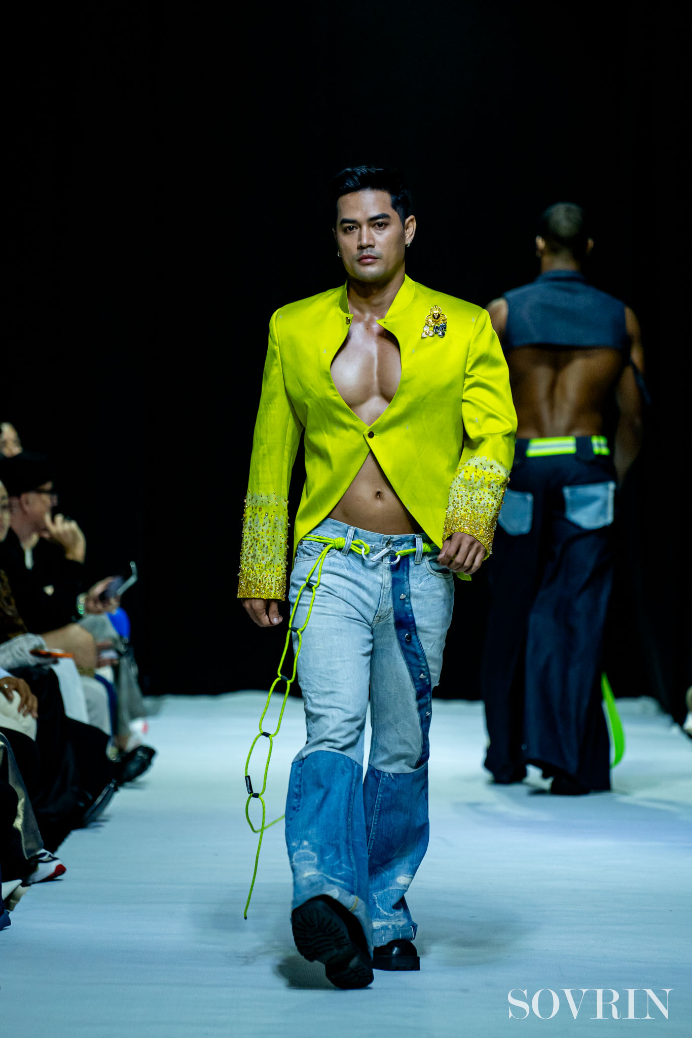 Designer : Drewe Taylor