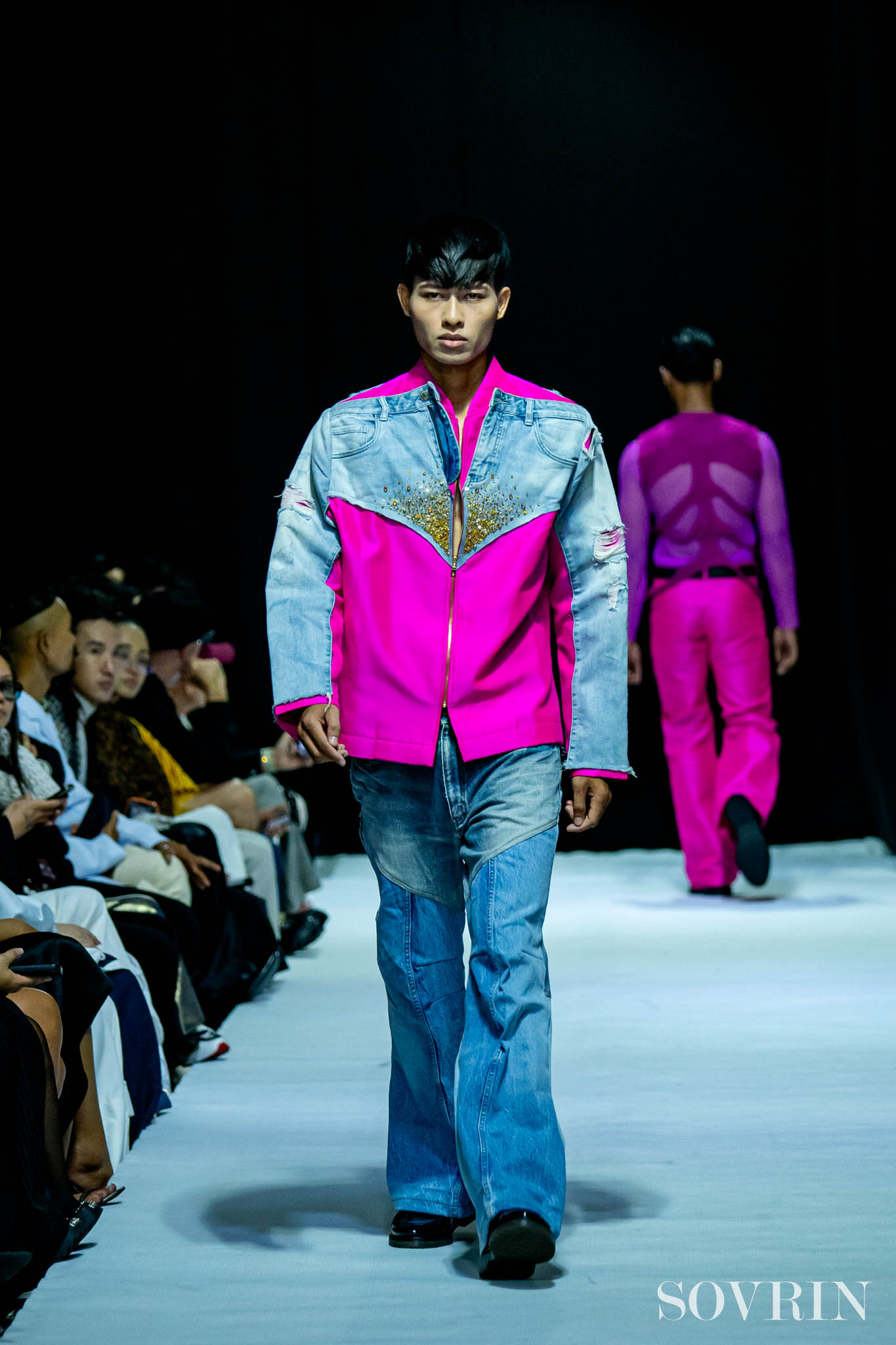 Designer : Drewe Taylor
