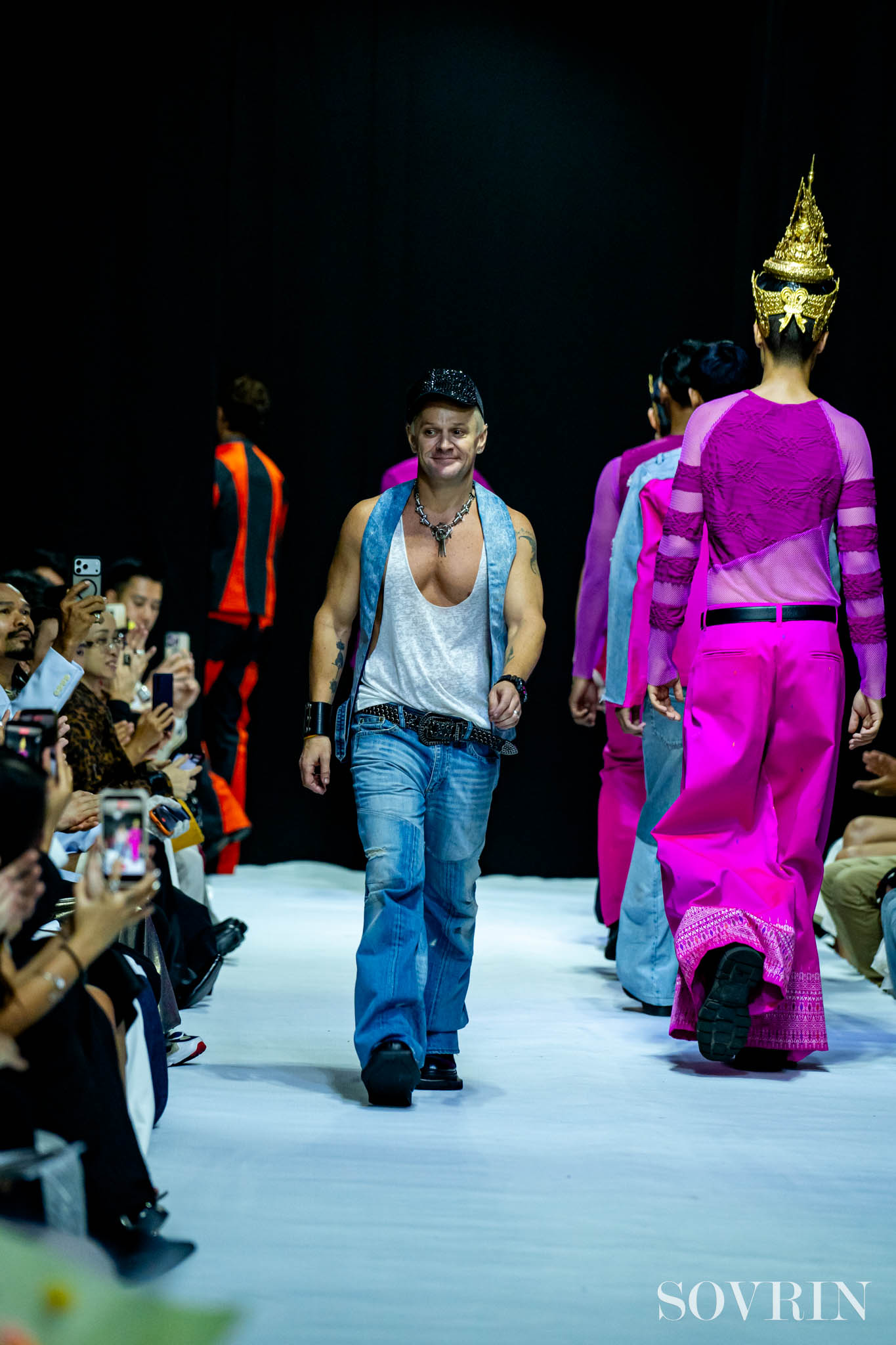 Designer : Drewe Taylor